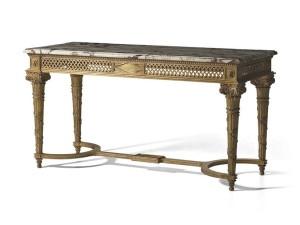 Деревянная консоль с мраморной столешницей