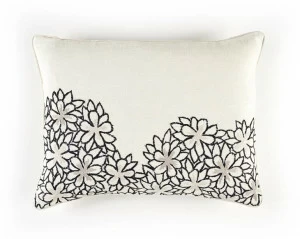 Élitis Подушка, вышитая из льна с цветочными мотивами