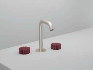 Хромированный латунный смеситель для раковины с 3 отверстиями