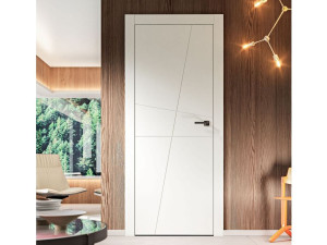 Лакированная распашная дверь