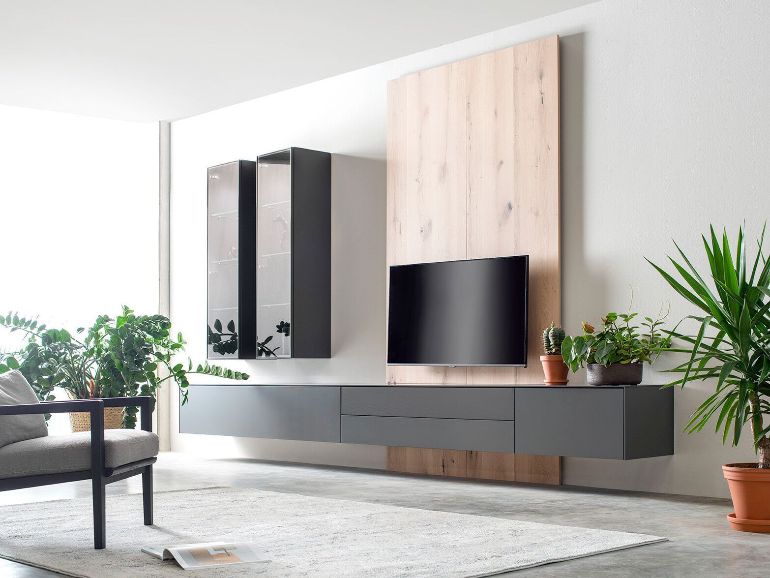 Оборудованная стена установленная с ТВ-стойкой Sudbrock Möbelhandwerk куб ARCH-00139754 - Вид №1