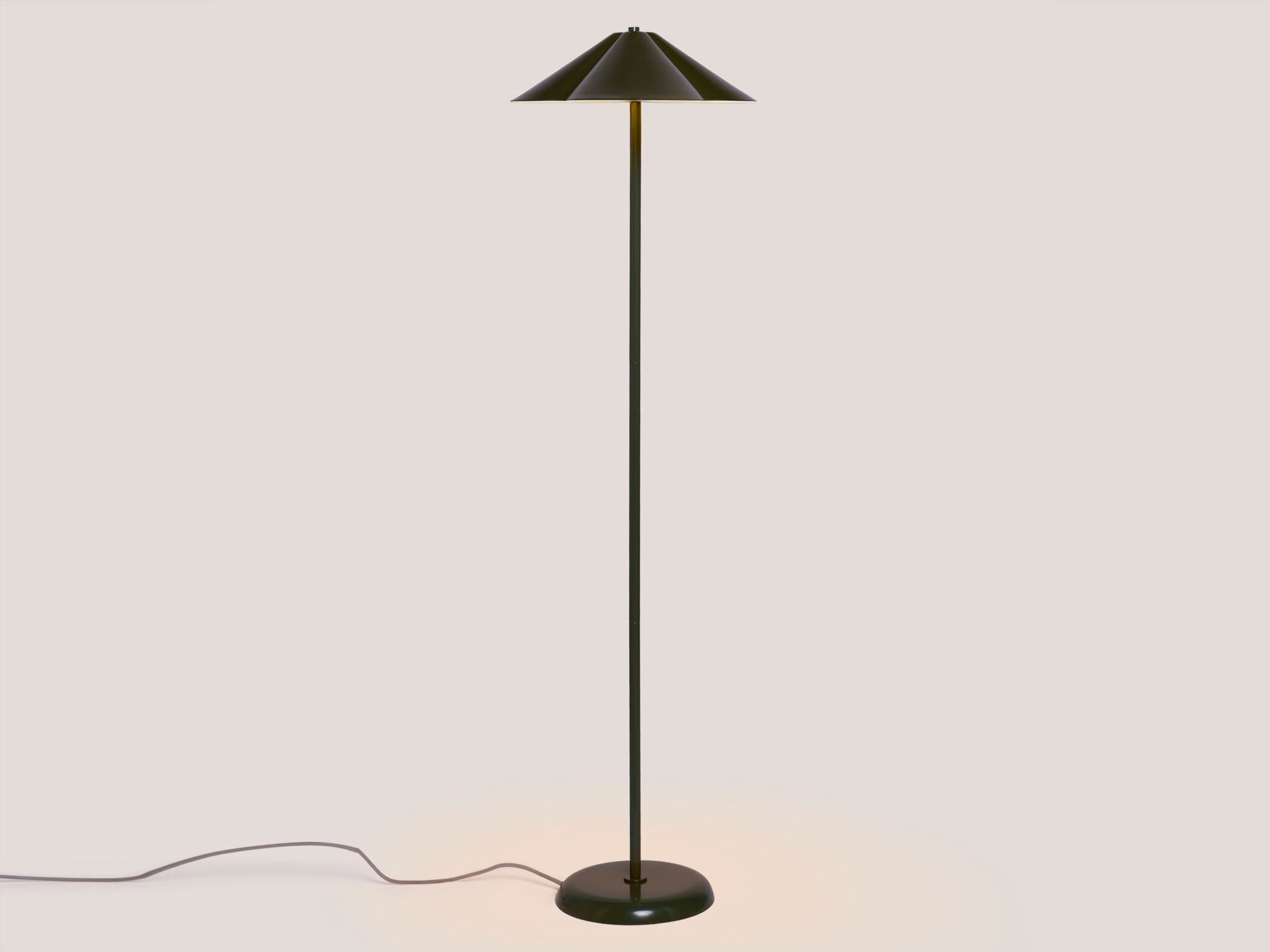 Керамическая напольная лампа LOBO Atelier Suri ARCH-00072049