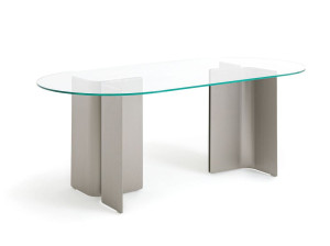 Стол из нержавеющей стали и стекла