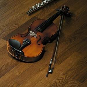 Паркетная доска Maestro Club Symphony Янтарь Ясень Натур с брашью (Текстурированная) 2283х194 мм.