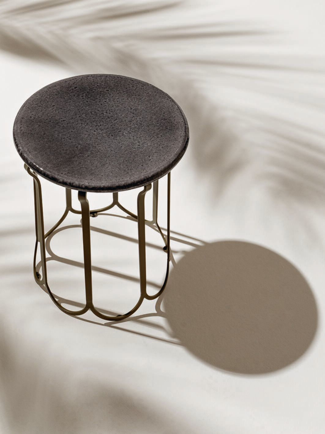 Журнальный столик из кованого железа Ethimo FOLIA ARCH-00057201 - Вид №1