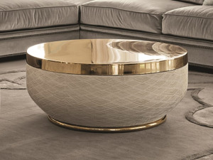 Круглый низкий журнальный столик