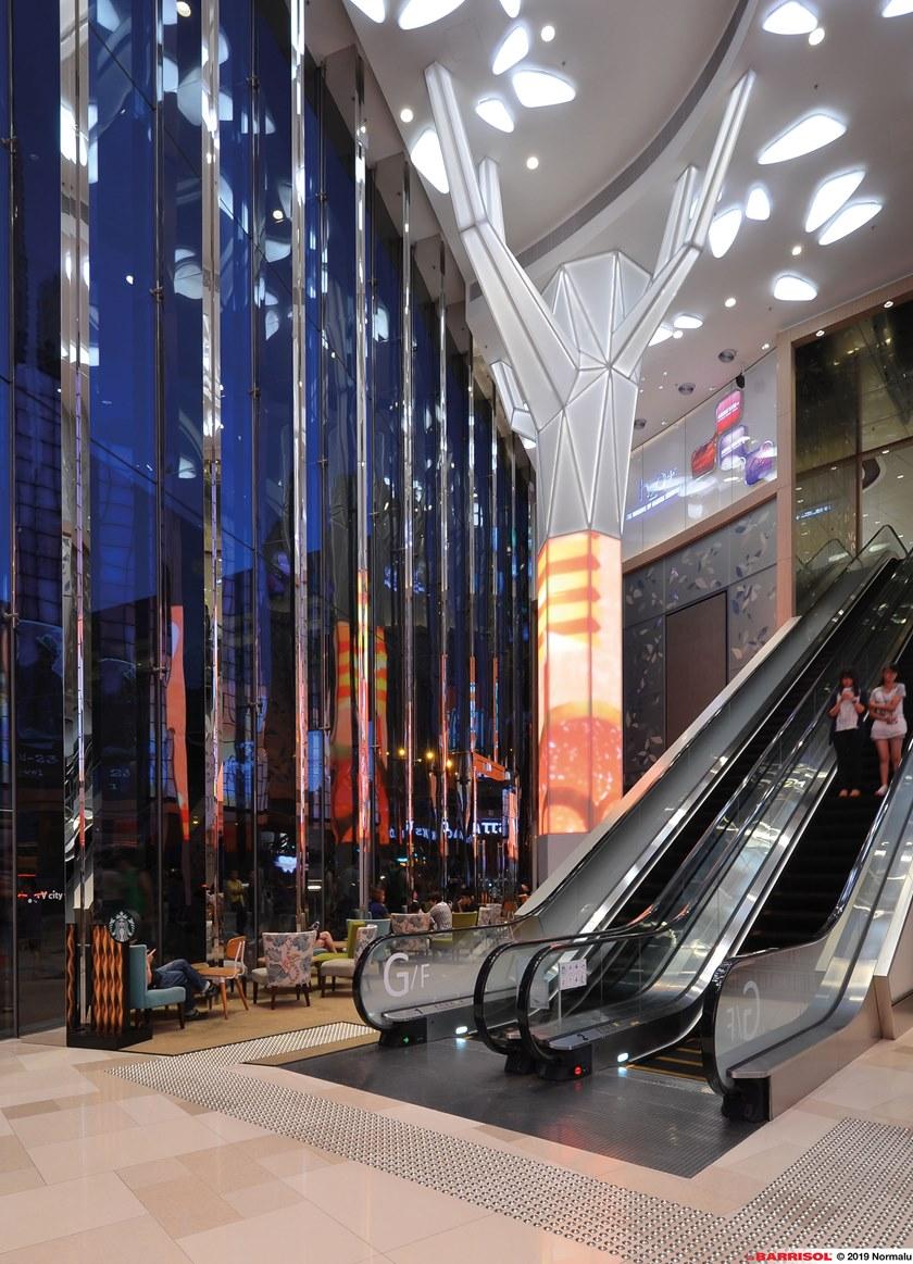 BARRISOL Натяжная стена из пластика с подсветкой для интерьера sun-id-1352795 - Вид №7