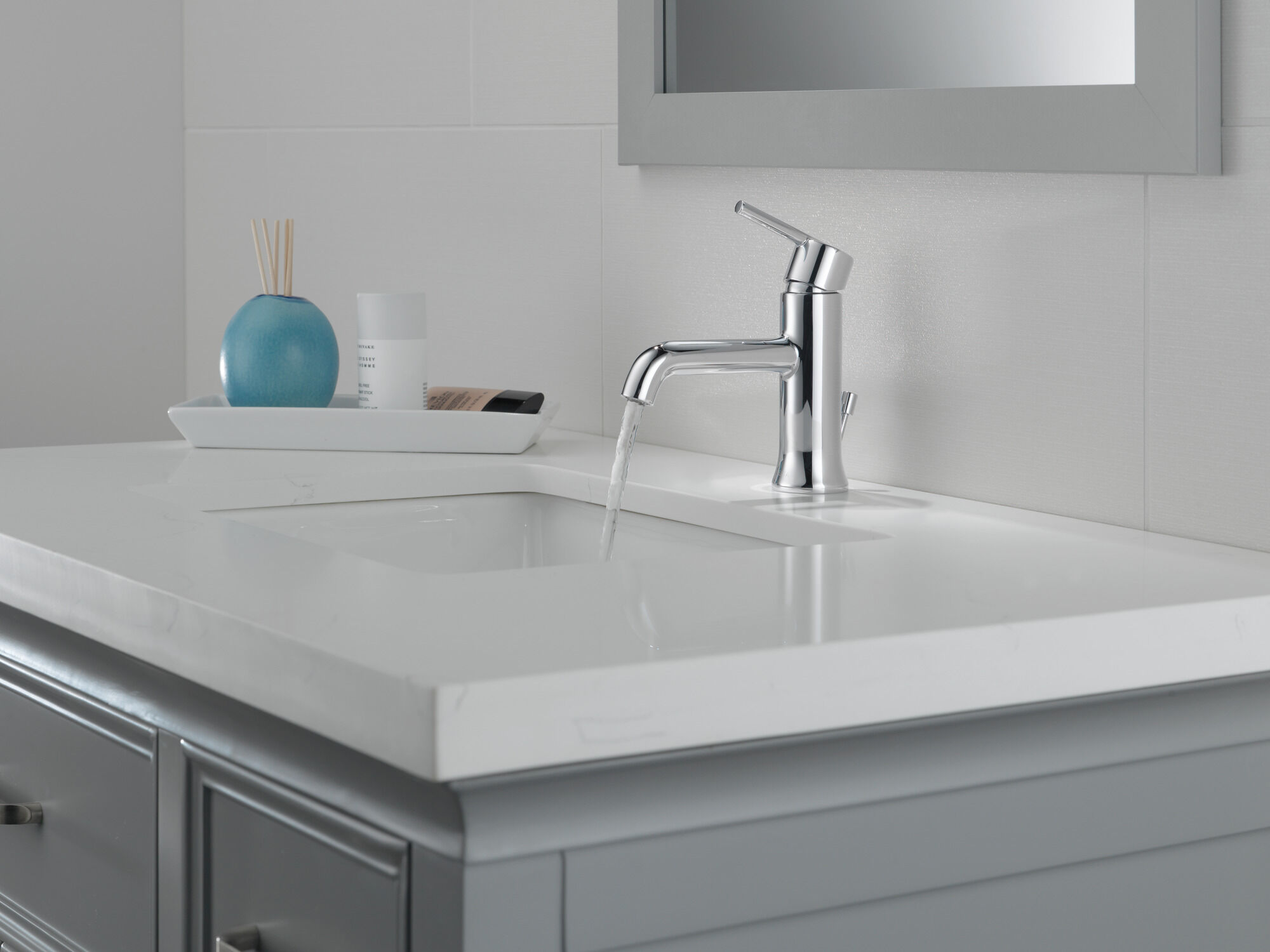 559LF-MPU Смеситель для ванной с одной ручкой Delta Faucet Trinsic Хром  - Вид №11