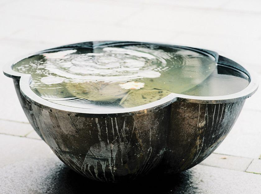 Nola Industrier Кашпо для общественных мест из бронзы sun-id-1491139 - Вид №1