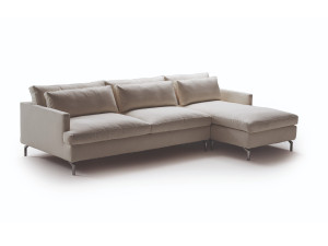 Тканевый диван-кровать с полуостровом