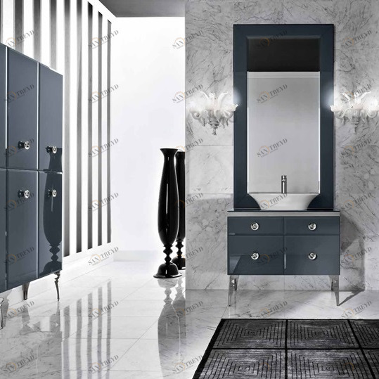 Комбинация ванной комнаты M04 в отделке VETRO extrachiaro zaffiro MILLDUE MAJESTIC MAJESTIC04
