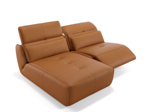 Кожаный диван с полуостровом