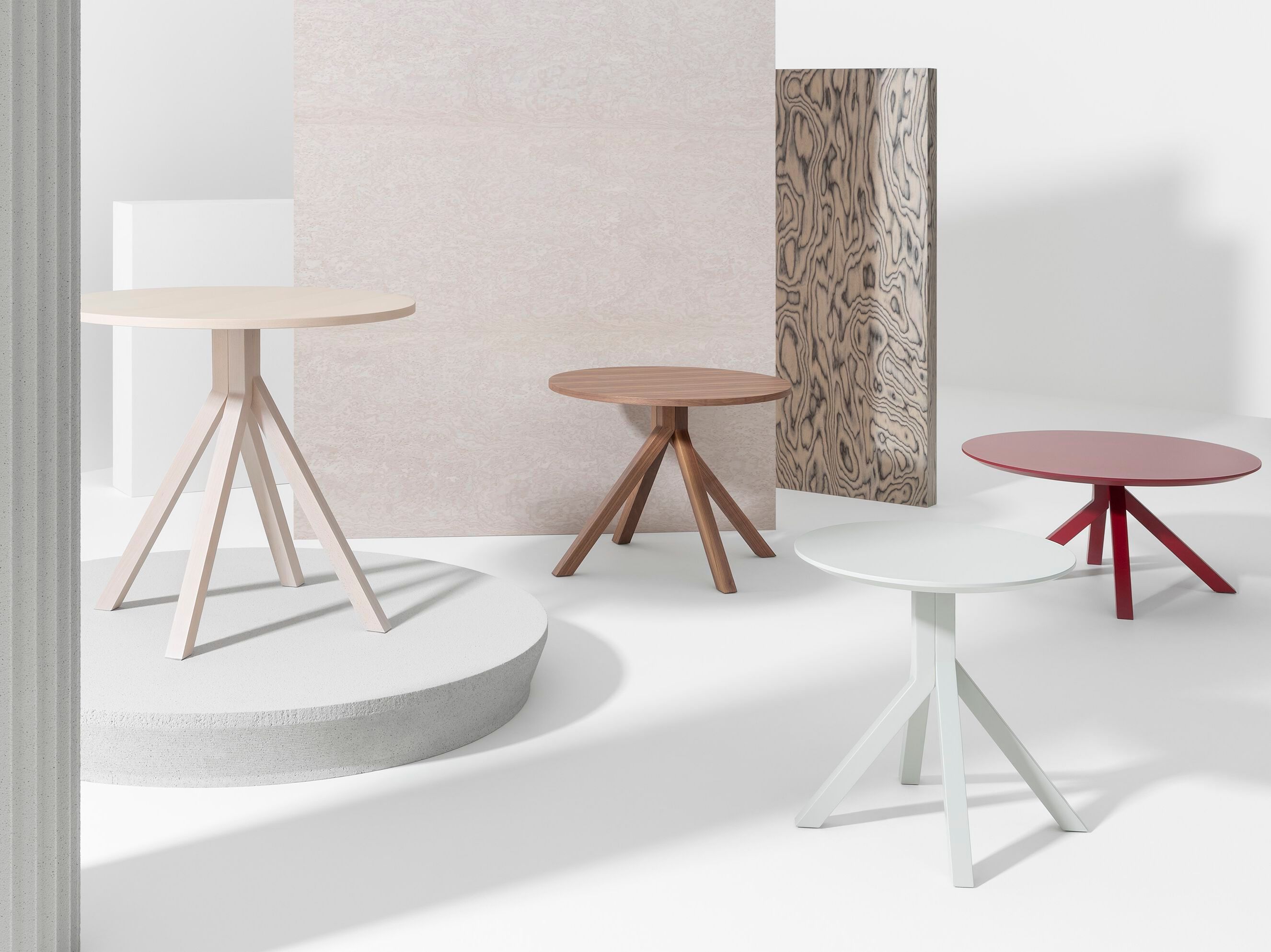 Круглый стол с каркасом из ореха или бука Billiani Grapevine ARCH-00005454 - Вид №1