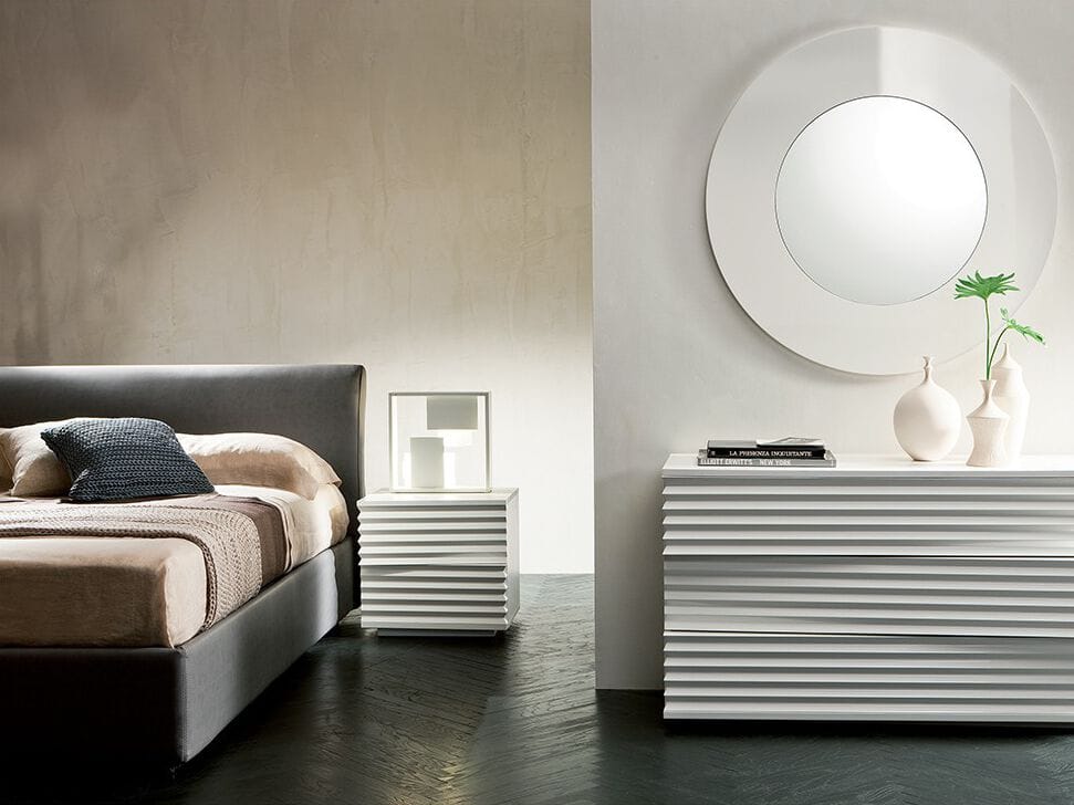 Деревянная тумбочка с ящиками Pacini & Cappellini ARCH-00058758