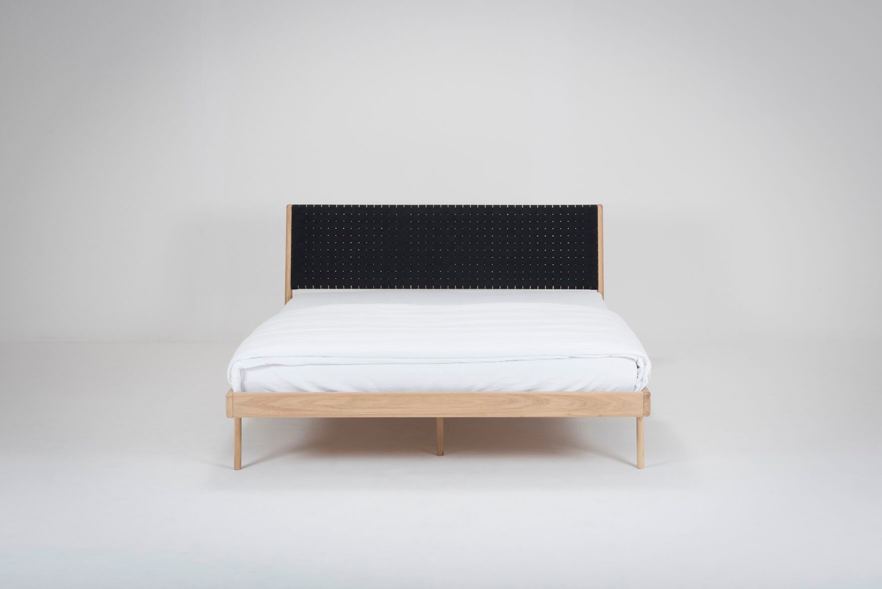 Дубовая двуспальная кровать Gazzda Fawn ARCH-00085993 - Вид №27