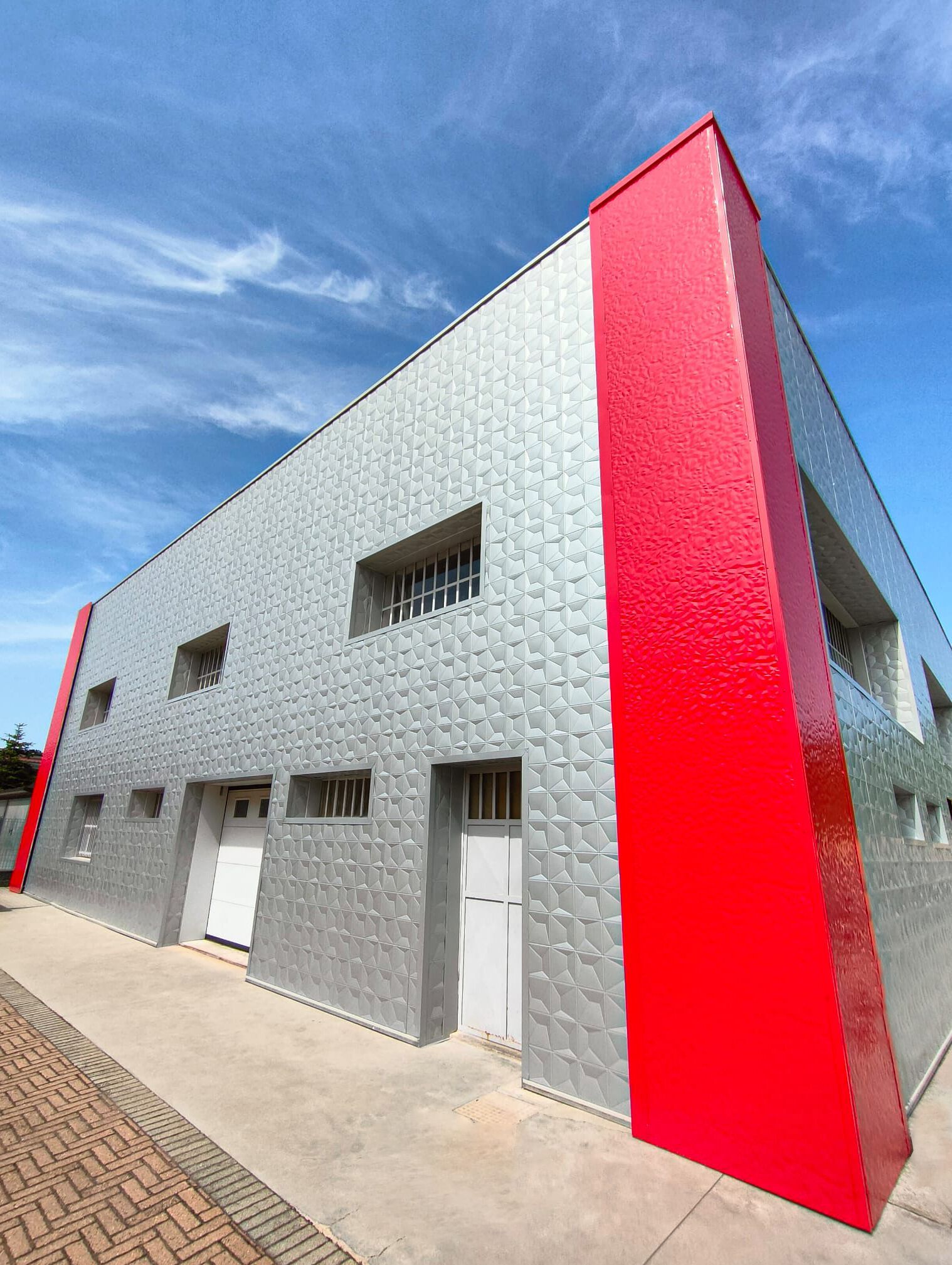 Изолированная металлическая панель для фасада ELCOM SYSTEM ТЕРМОПАРЕТЫ® ARCH-00147678 - Вид №8