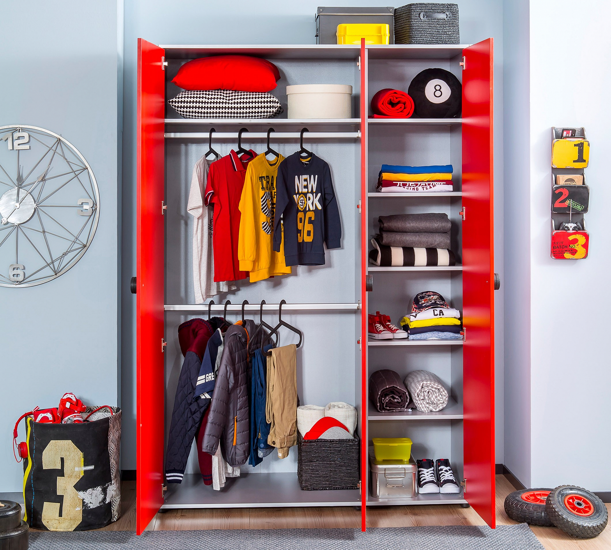 Шкаф трехстворчатый распашной красный Race Сup CILEK RACE CUP 00-3832571 Красный Santreyd  - Вид №1