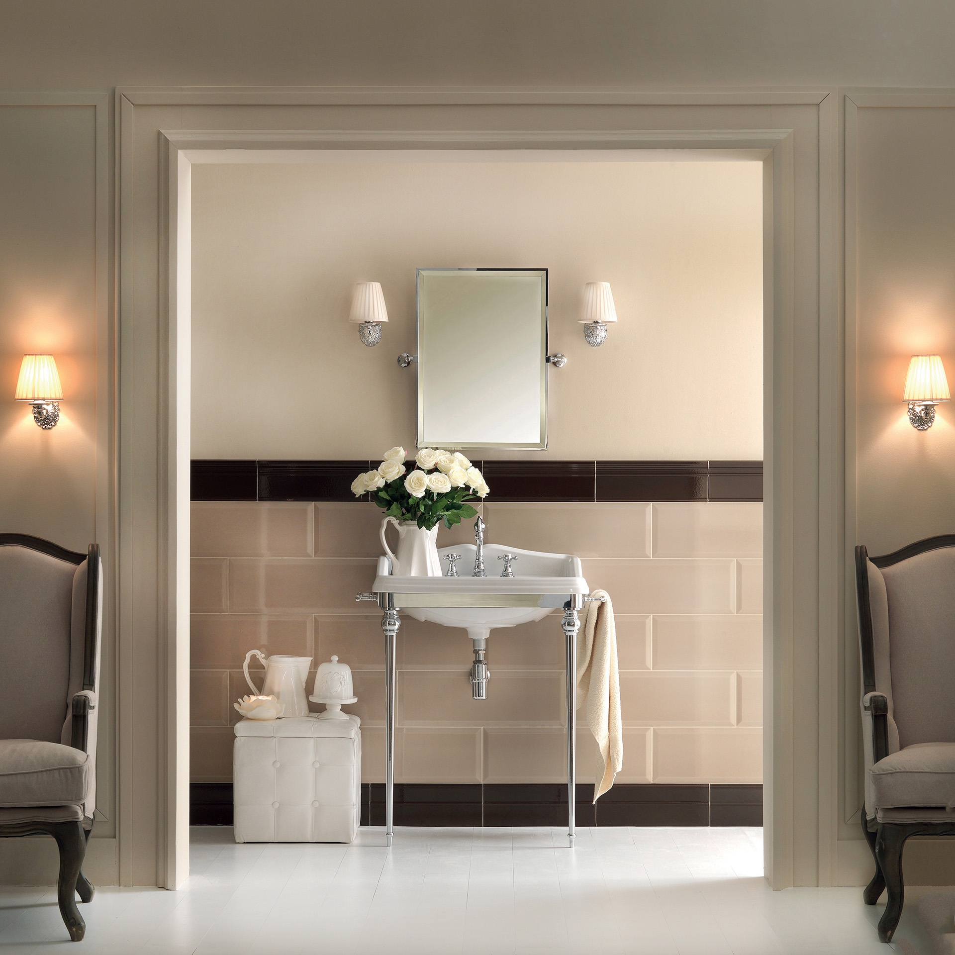 DA3090 3SC Консоль Dandy с умывальником LA02, сифоном Dandy и салфетками Classico Treesseci 3SC - Вид №1