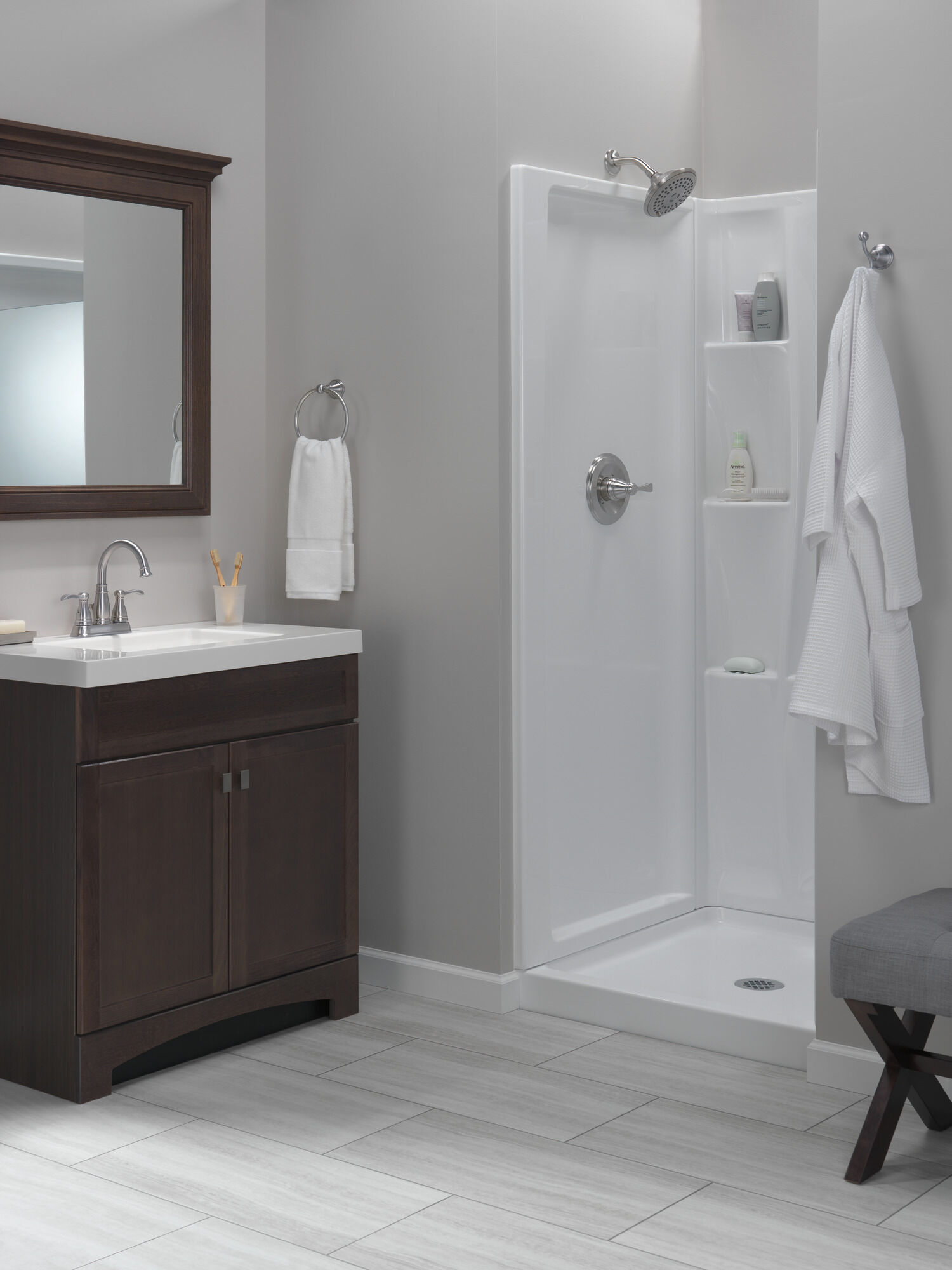 Classic 400 32 "x 32" душевой поддон с центральным сливом Delta Faucet 40014 - Вид №3