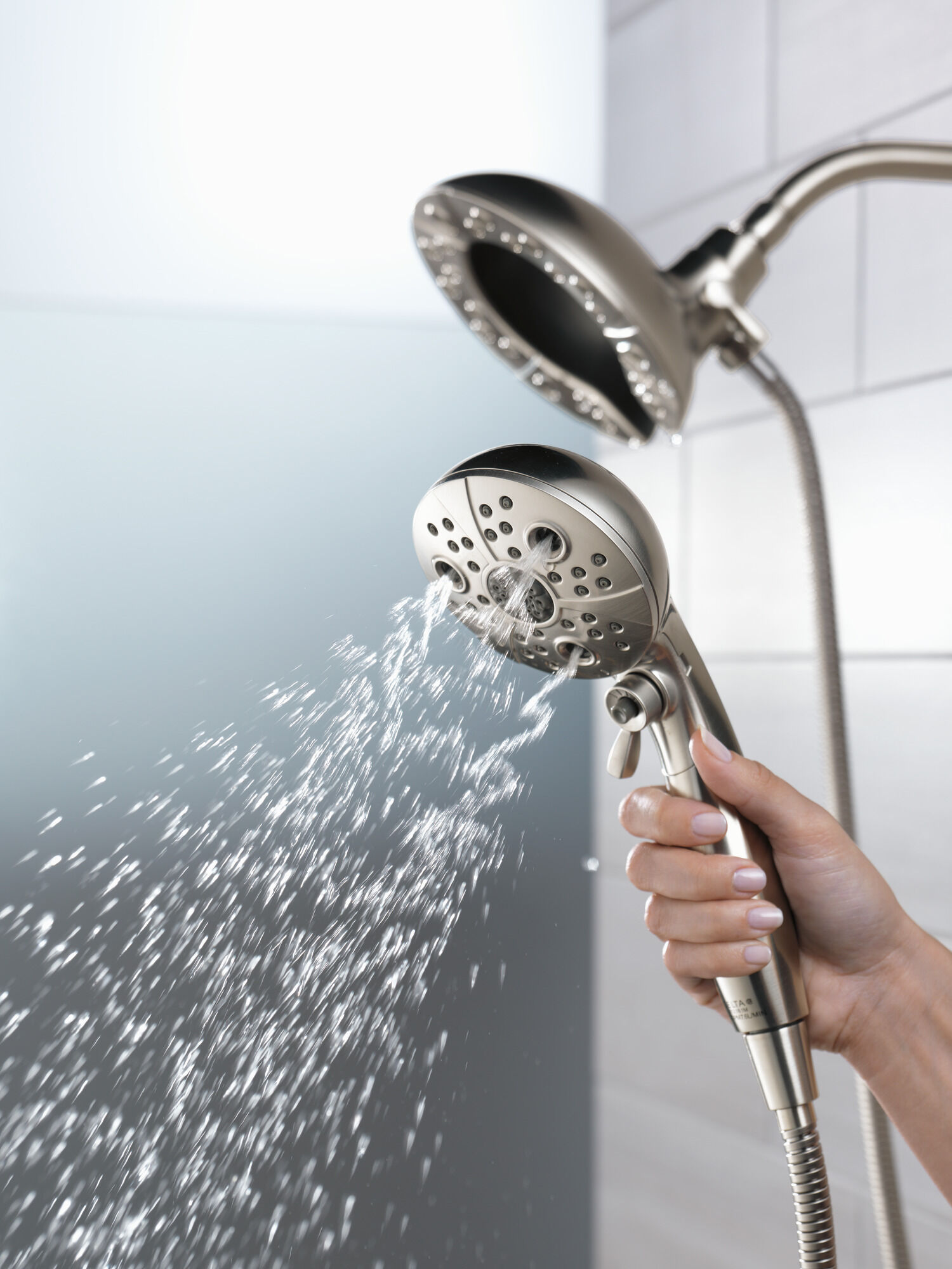 H2Okinetic® In2ition® Душ два в одном с 5 настройками Delta Faucet 58480-SS-PK - Вид №4