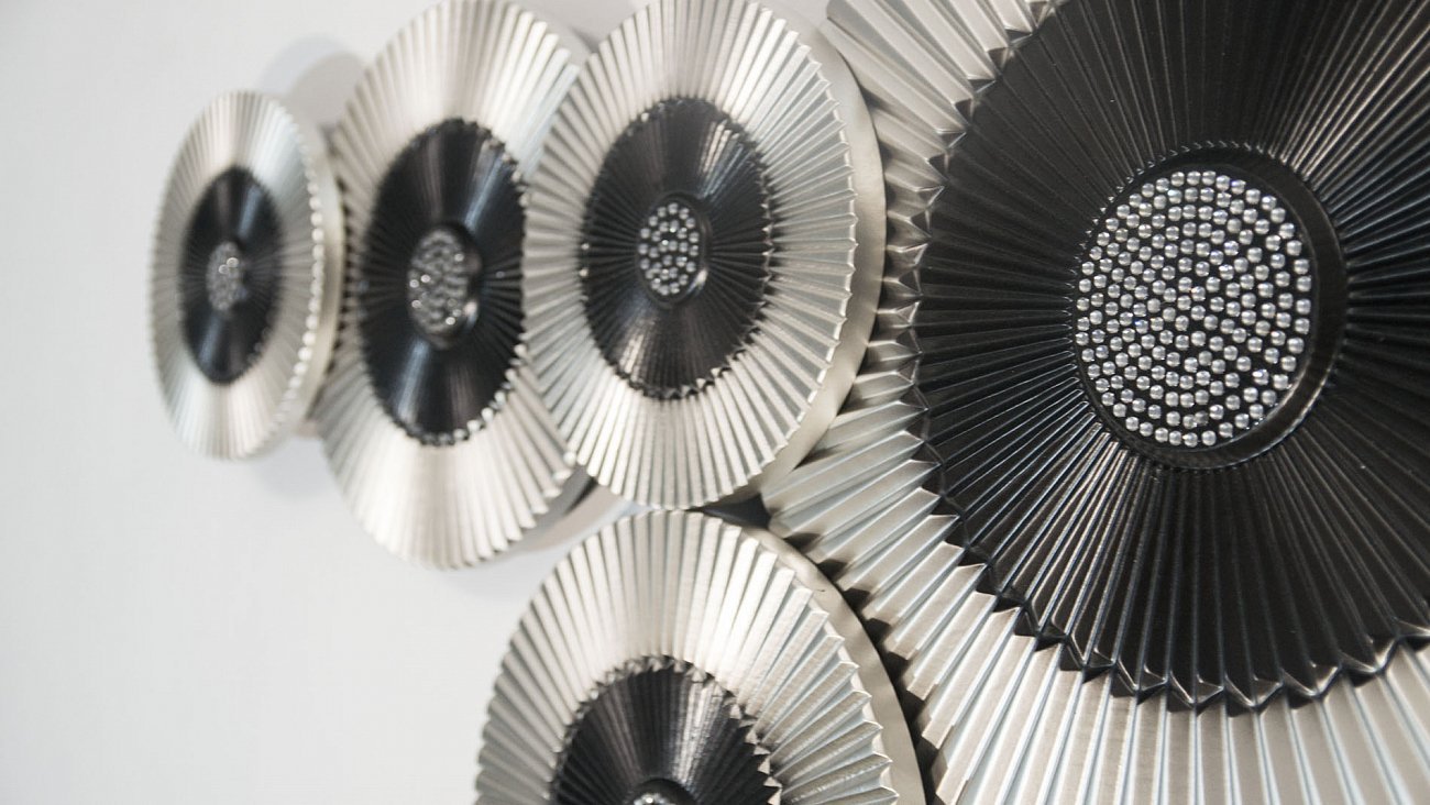 Панно декоративное настенное из дерева со стразами Swarovski 130х85 см черный с серебром Dimension-2 EVENHOME  00-3878824 Серебро;черный  - Вид №1