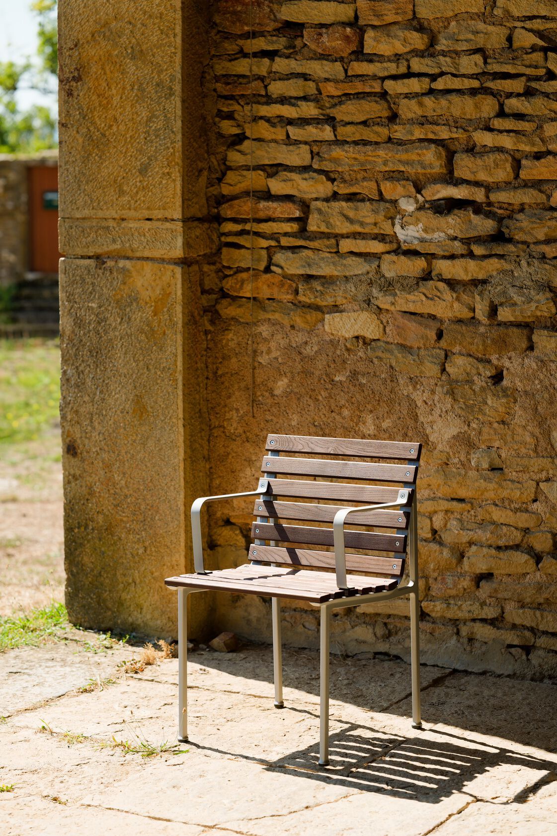 Ясень сад стул с подлокотниками Hay Траверс ARCH-00043210 - Вид №4