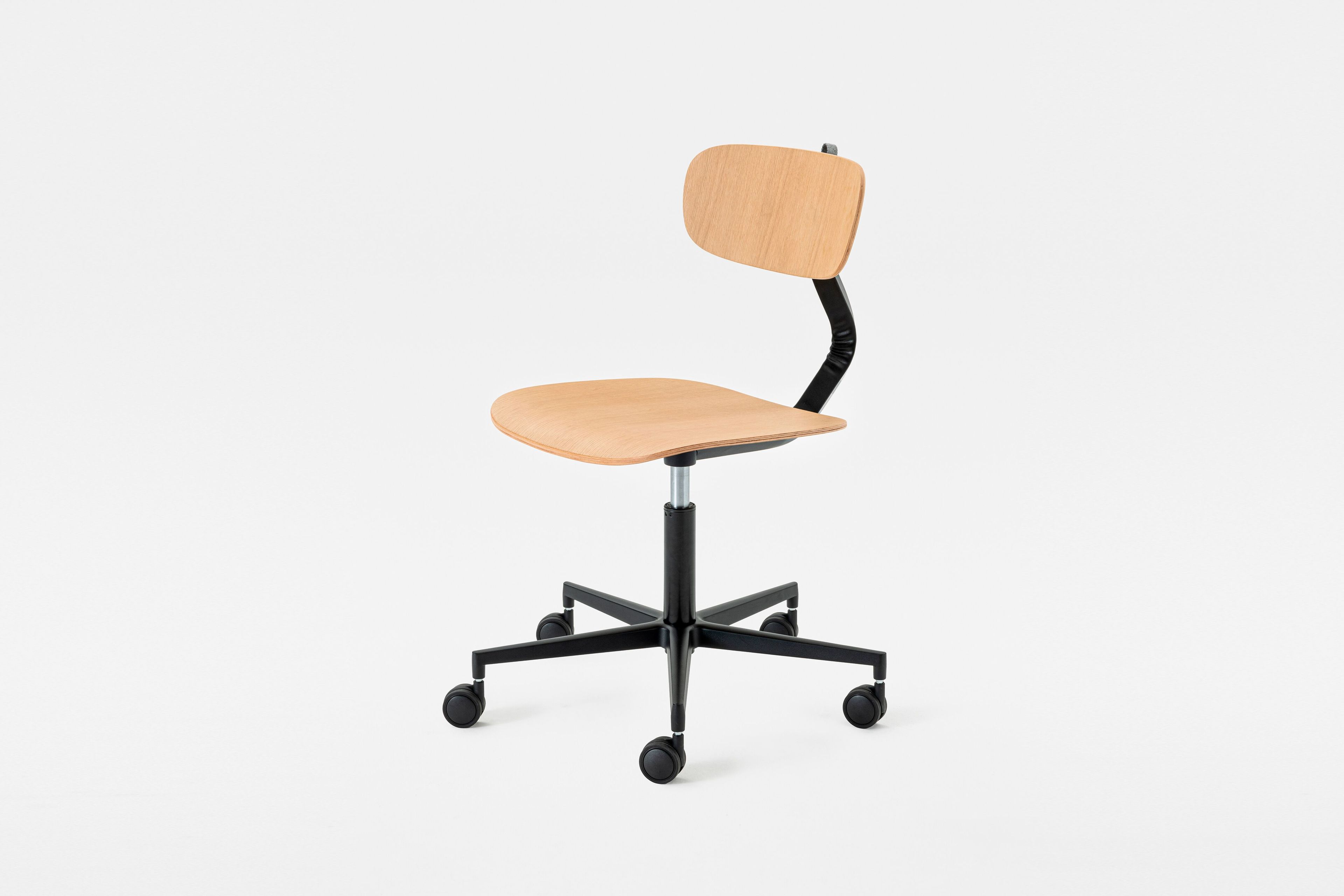 5-спицевое деревянное рабочее кресло с колесами Mara опечатка ARCH-00074421 - Вид №1