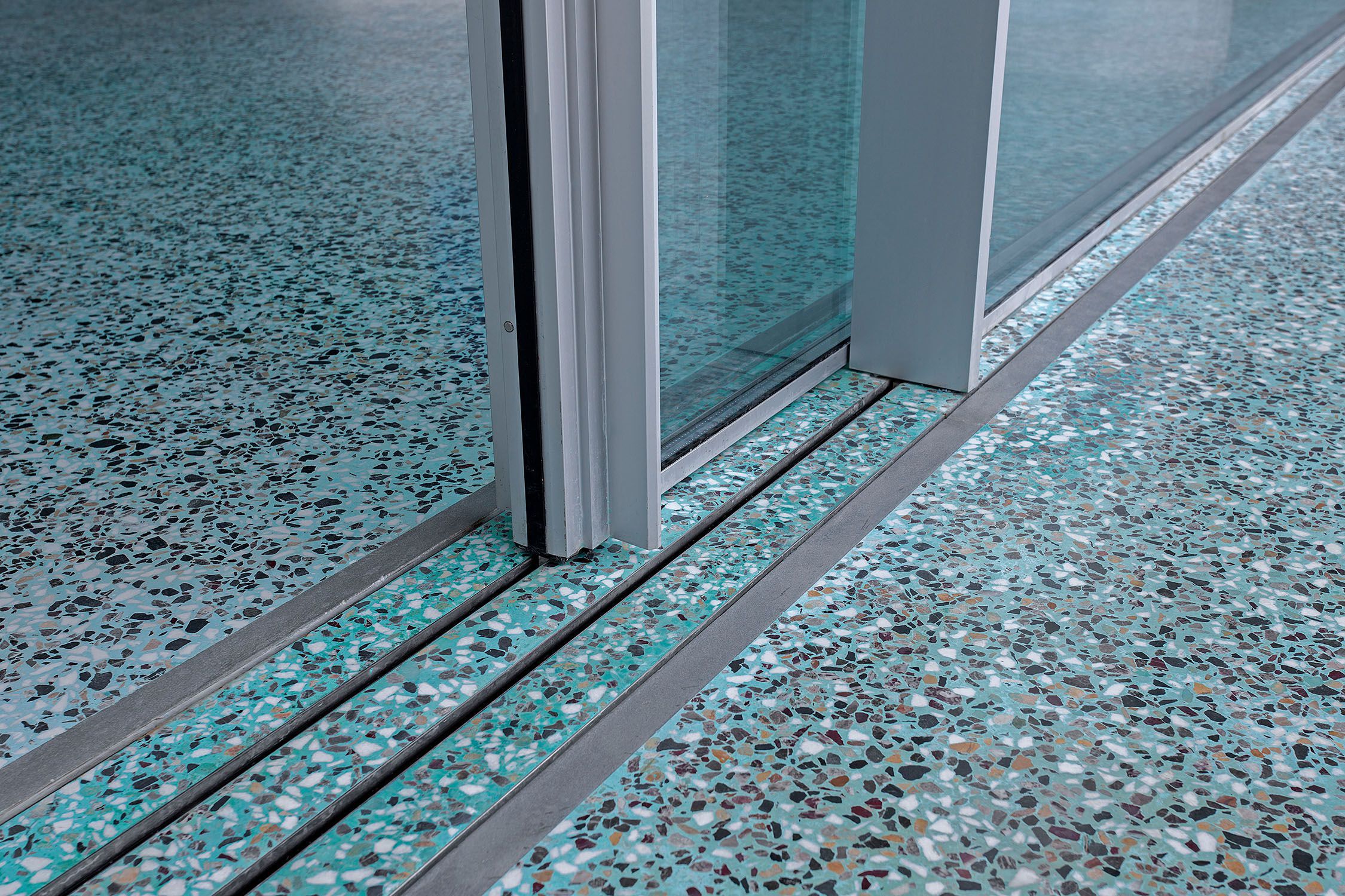 Раздвижное окно из закаленного стекла panoramah! AH! INVISIBLE FRAME ARCH-00150314 - Вид №7