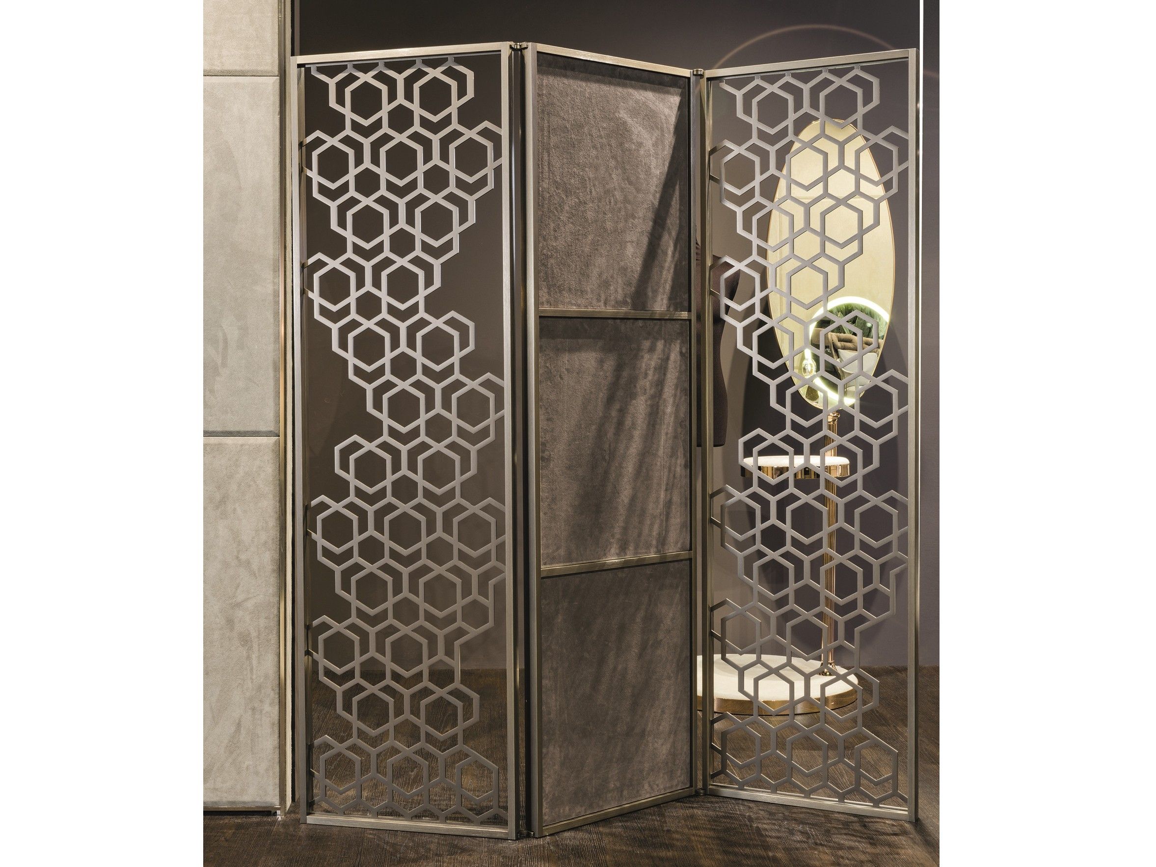 Алюминиевый экран Longhi Loveluxe 2018-Illusion collection ARCH-00085844