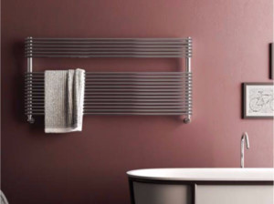 Настенный горизонтальный полотенцесушитель