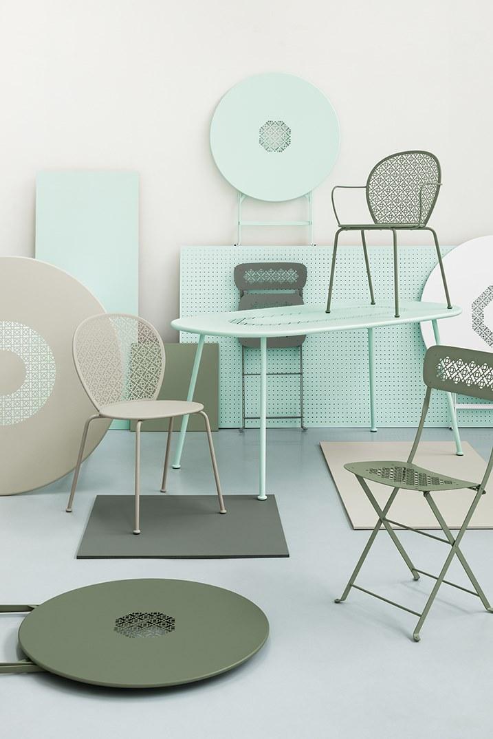 Fermob Стул садовый штабелируемый с подлокотниками Lorette 5712 - Вид №3