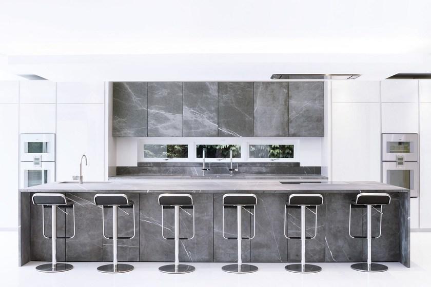 TM Italia Cucine Кухня с островом без ручек T45 sun-id-1385839 - Вид №1