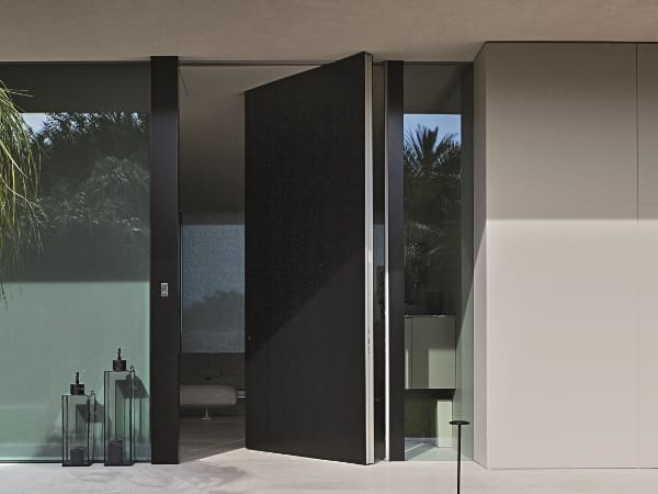 Двустворчатая бронированная дверь с покрытием Corian® Oikos Synua ARCH-00053129