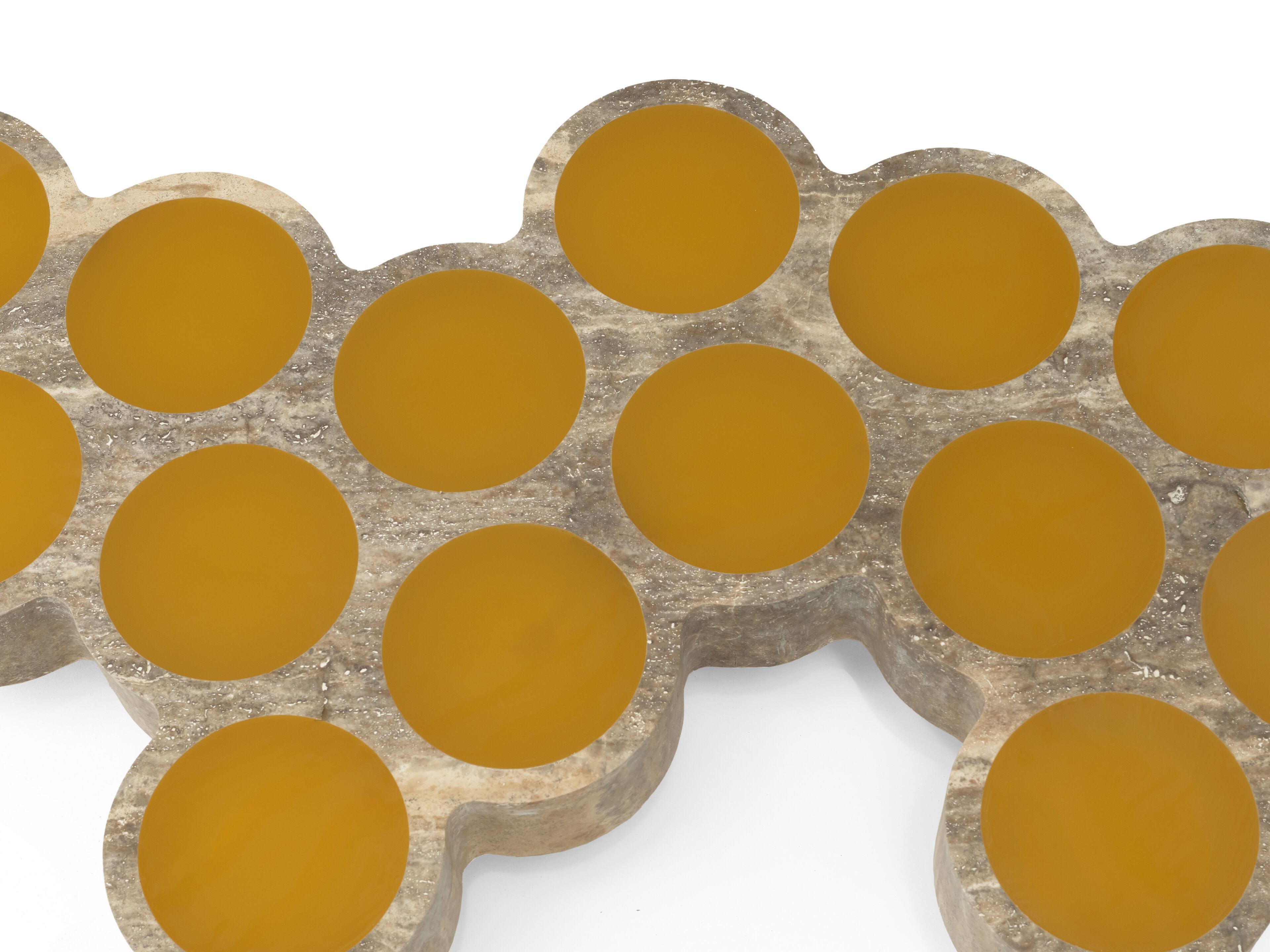 Журнальный столик из мрамора и смолы для гостиной Enne HILLI ARCH-00136648 - Вид №4