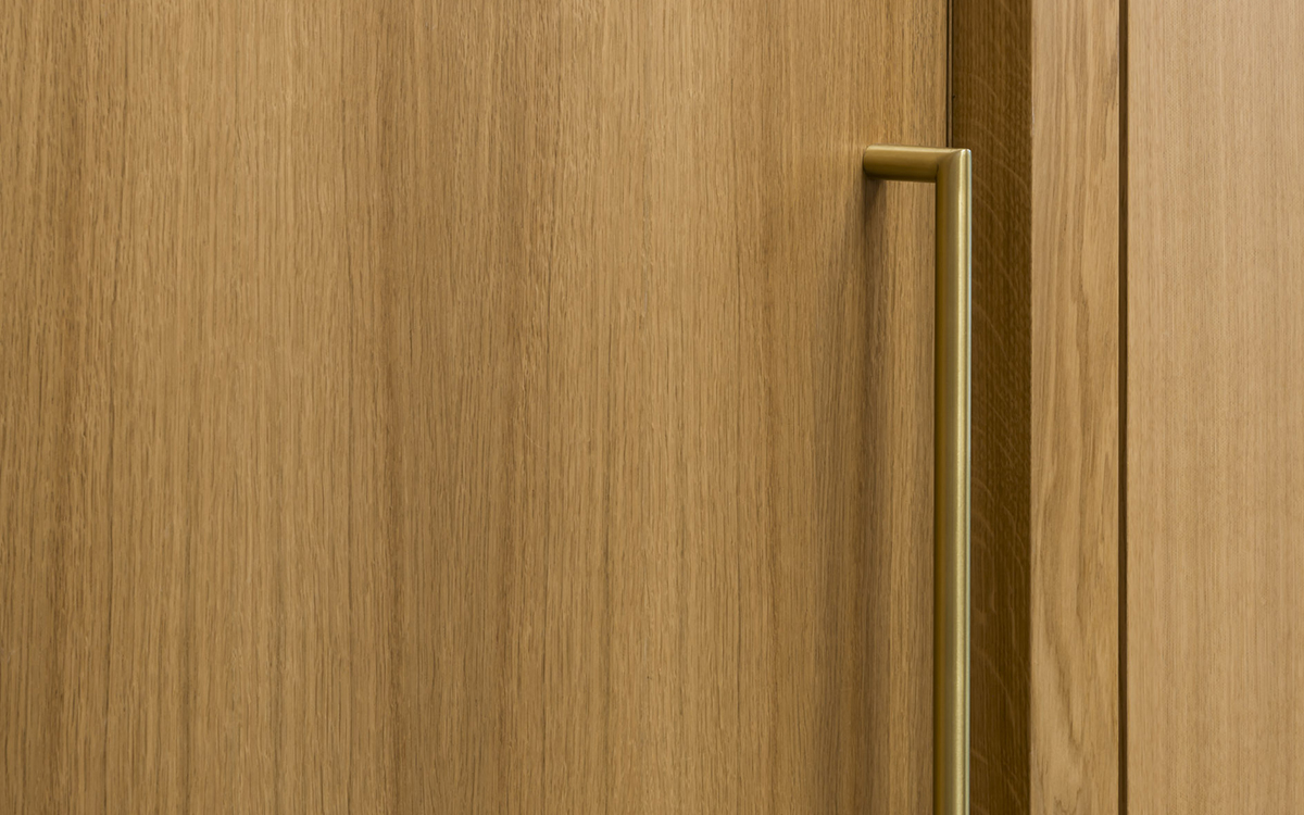 144024P3300 Ручка-скоба - латуньd line Knud Holscher  - Вид №2