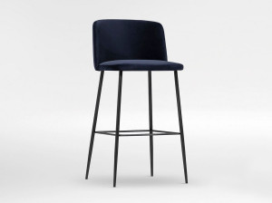 Высокий стул с тканевой подкладкой