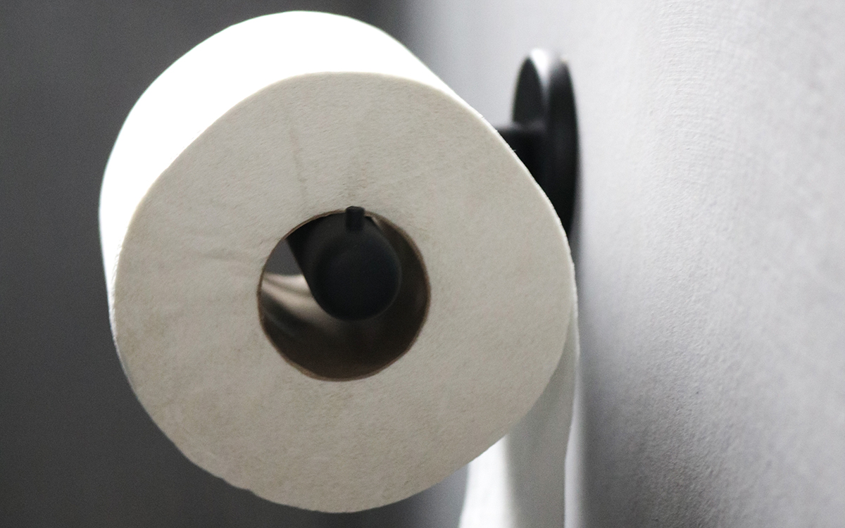 128002R8001 Держатель рулона туалетной бумаги Pebble - черныйd line Bjarke Ingels Group  - Вид №5