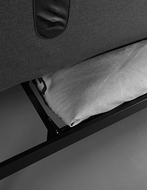 Диван Balder с матрасом Soft Spring, черной металлической рамой и ножками из дуба, светло-голубой Innovation Living BALDER552 - Вид №6