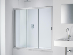 Стеклянная раздвижная стена для ванны