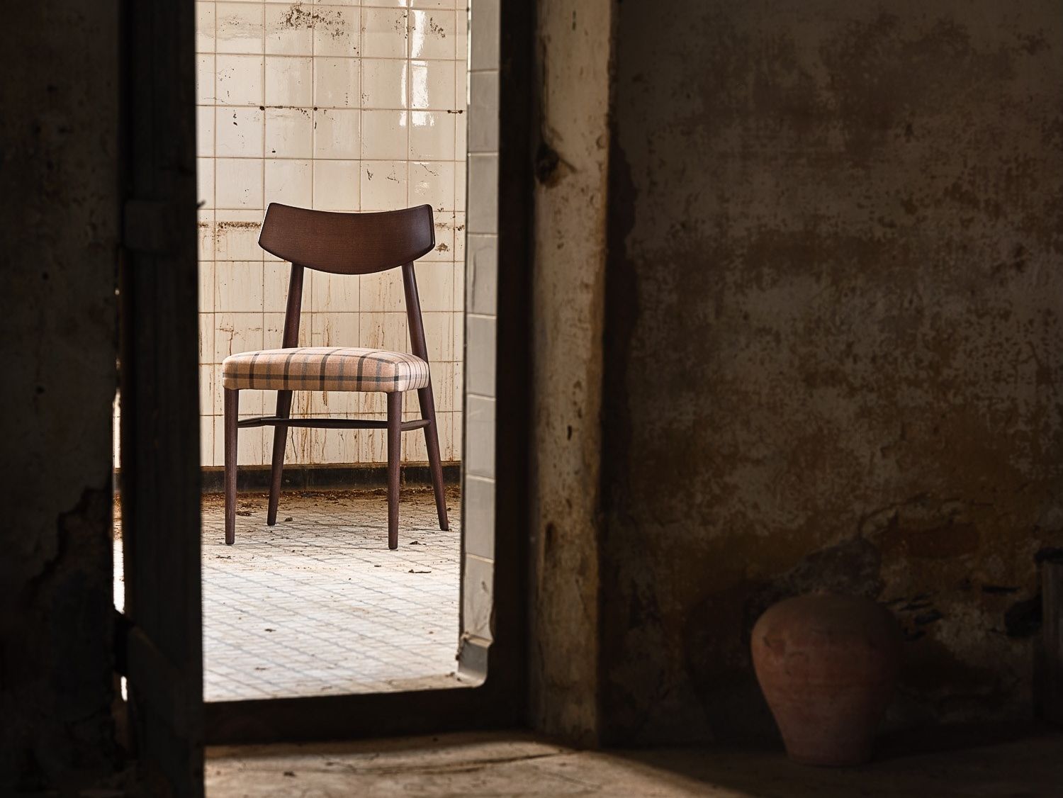 Деревянный мягкий стул More Contract Bizu ARCH-00115196 - Вид №3