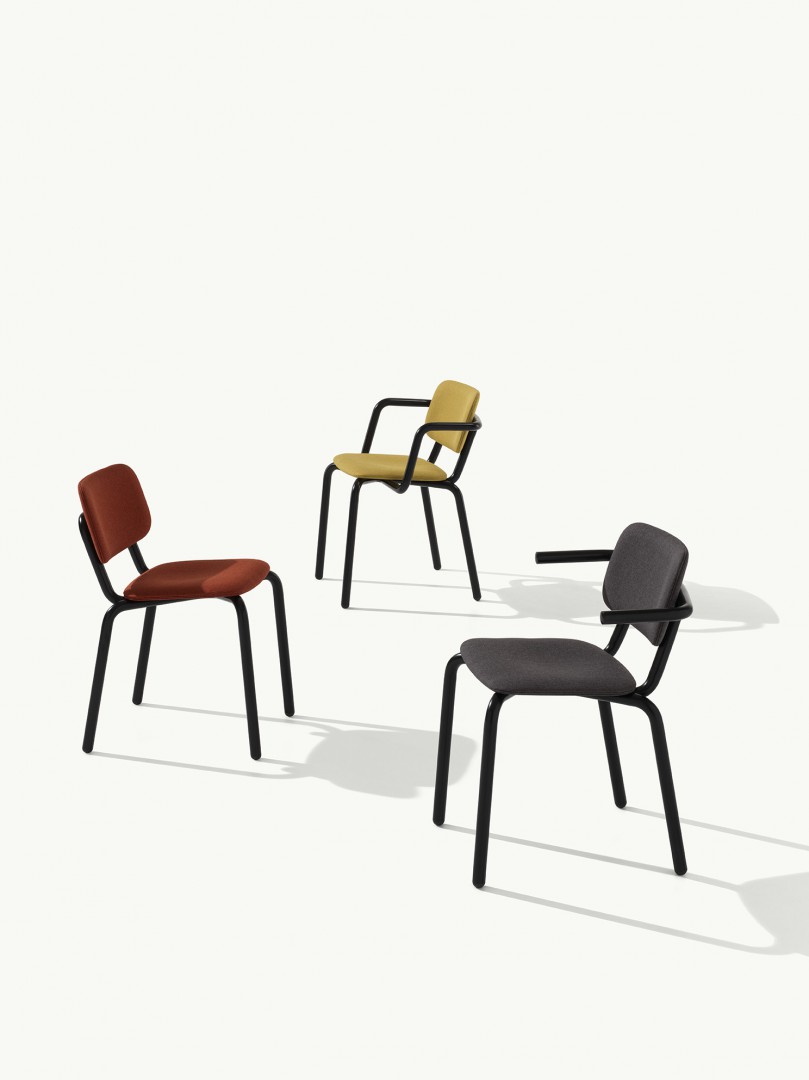 Hull 627M Стул со стальным каркасом на 4 ножках. Сиденье и спинка мягкие. Et al. Hull - Вид №1