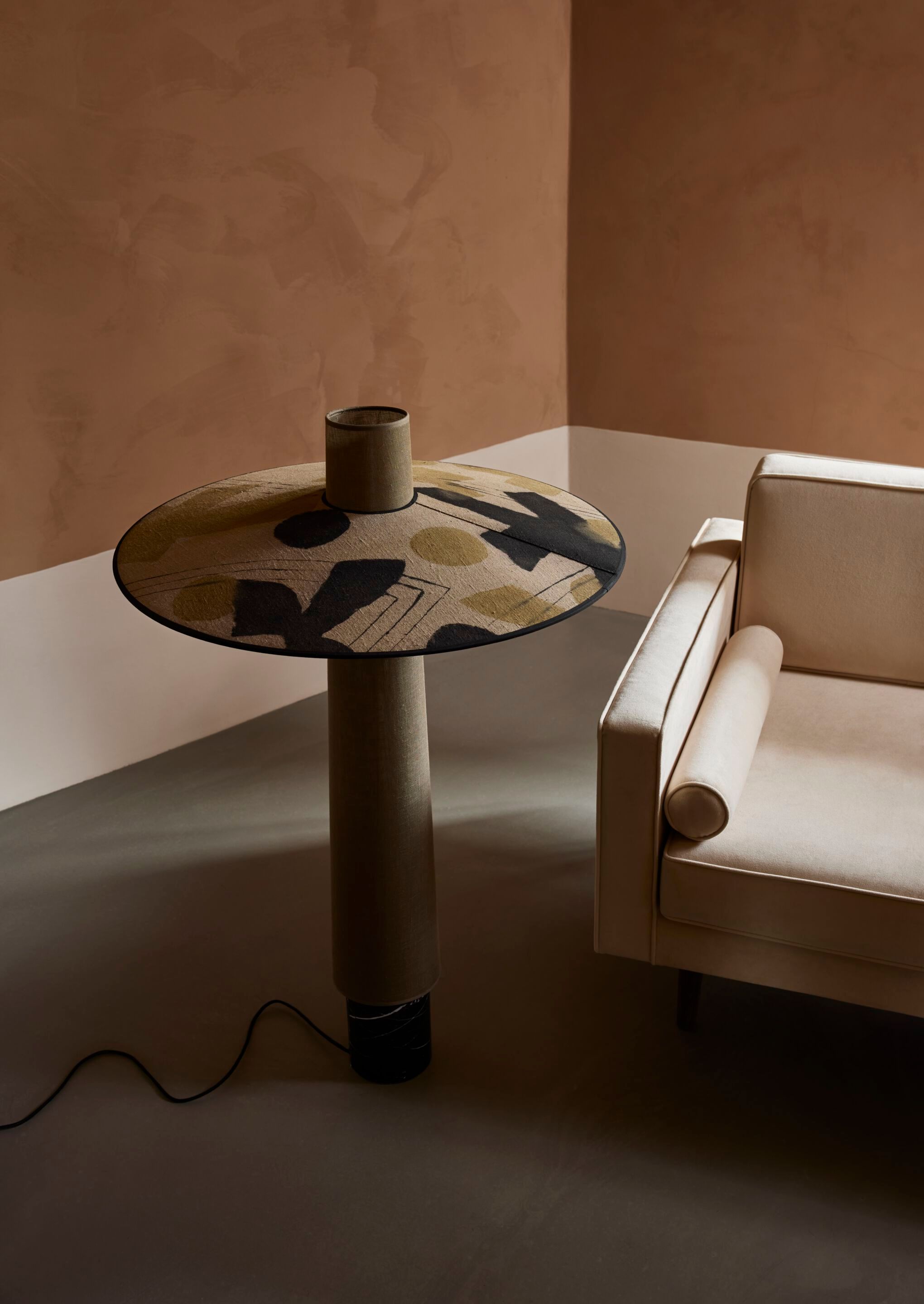 Льняная напольная лампа Forestier Thésée ARCH-00085614 - Вид №2