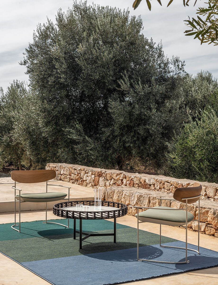 Металлический садовый стул с подлокотниками Potocco Keel Light ARCH-00000528 - Вид №1