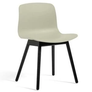 Стул AAC12, светло-зеленый с черными ножками