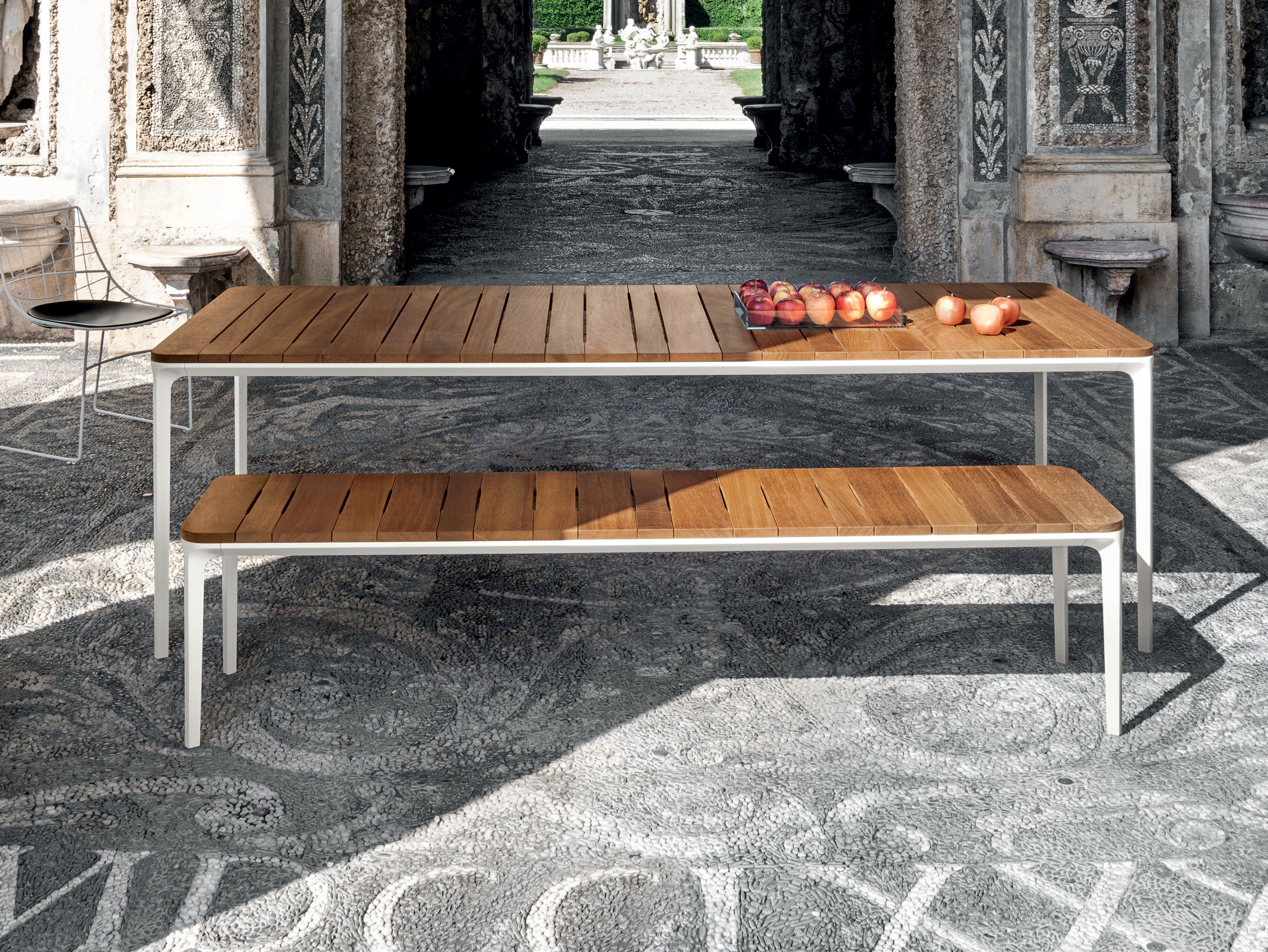 Прямоугольный садовый стол из тикового дерева Sovet Italia ARCH-00085162