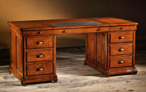 Компьютерный стол  ARTE BROTTO VA840