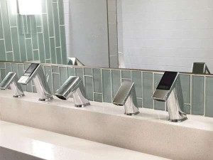 Смеситель для раковины / дозатор мыла