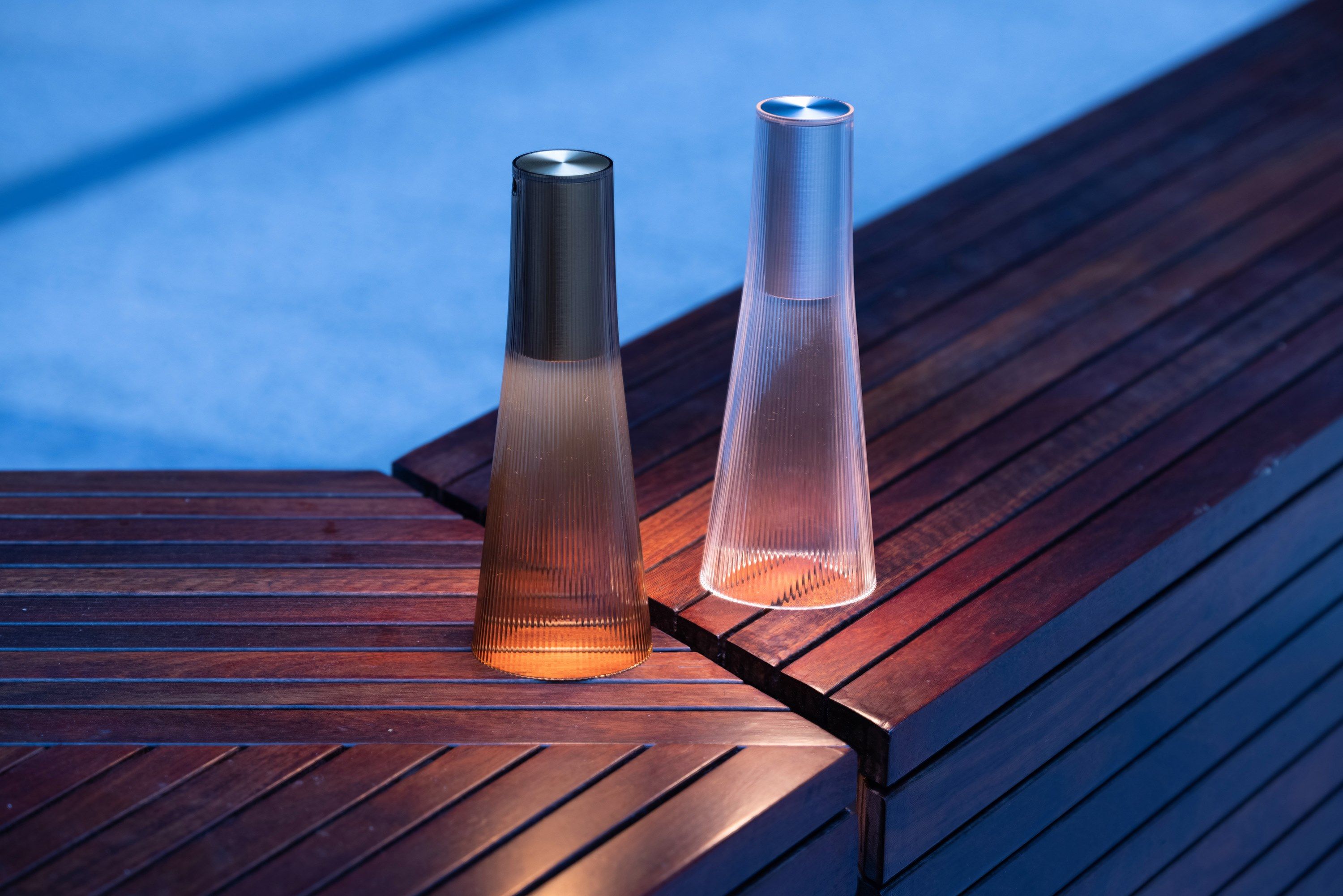 Светодиодная настольная лампа с батарейным питанием PMMA Pablo Designs CANDÉL ARCH-00106959 - Вид №2