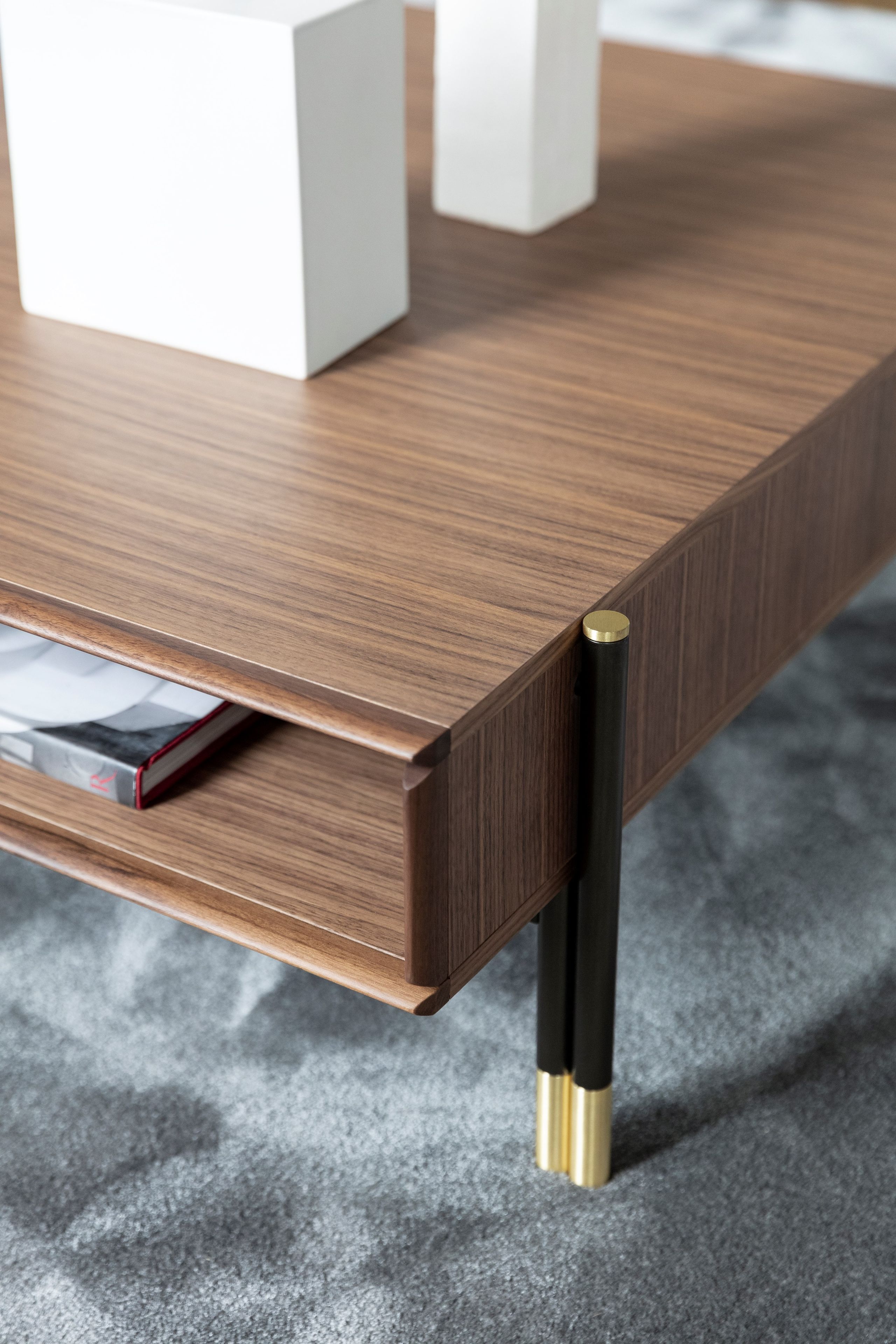 Прямоугольный низкий журнальный столик из орехового дерева Porada Twenty ARCH-00132389 - Вид №4