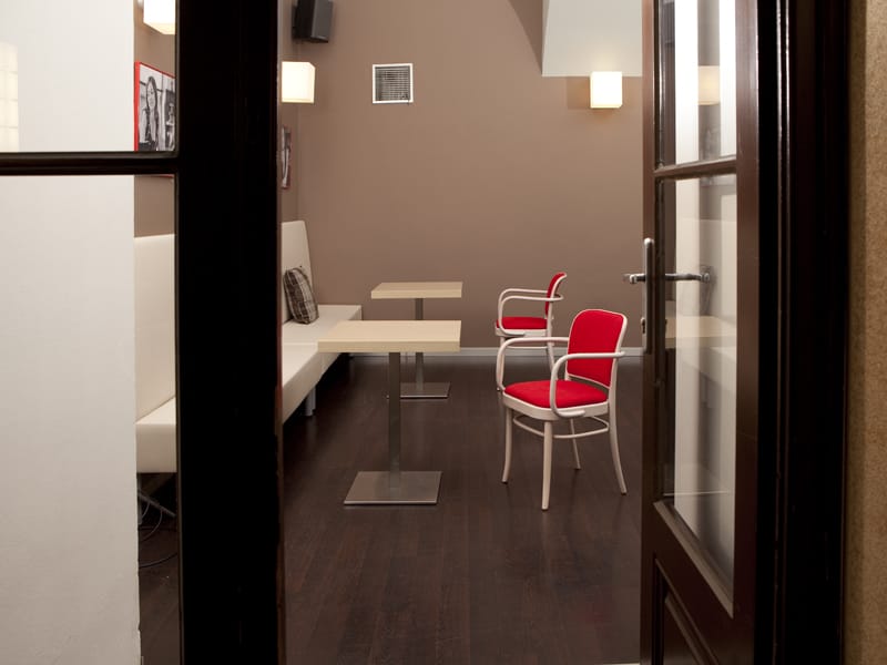 Тканевый стул с подлокотниками TON 811 ARCH-00146816 - Вид №7